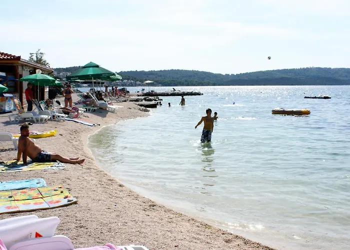 Family Friendly With A Swimming Pool Okrug Gornji, Ciovo - 12377